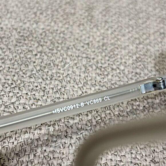 Vince Camuto Aviator Style Sunglasses Mirrored Lens - Picture 5 of 7